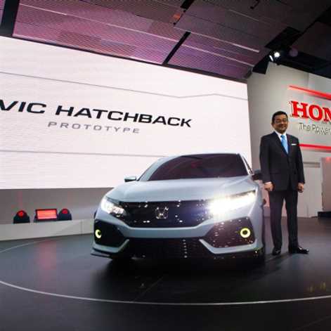 Takahiro Hachigo prezentuje prototyp nowej Hondy Civic Hatchback
